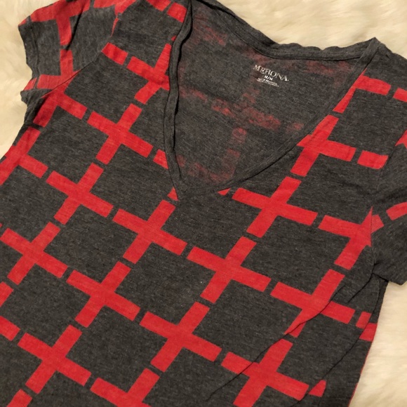 Merona Patterned V-Neck Top - Picture 2 of 5
